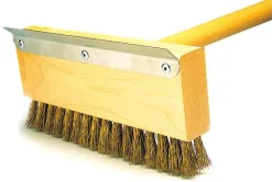 Brosse grattoir pour four