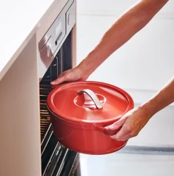 Cocotte ovale Plume rouge orangé 31 cm Beka