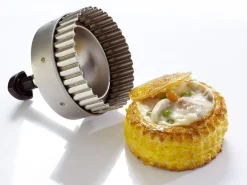 Découpoir rond cannelé à pâté parisien Ø 9 cm Matfer