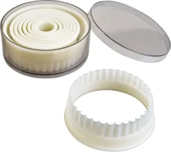 Emporte-pièce rond cannelé boîte de 9 pièces Ibili