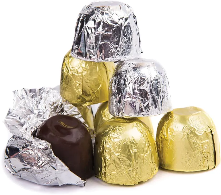 Feuille alu pour bonbon et chocolat (x 150) argent 10 x 10 cm Decora