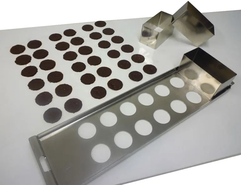 Kit de fabrication palets et tuiles chocolat 12 tuiles Ø 5 cm Matfer
