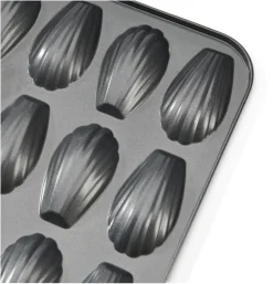 Moule à madeleine 12 empreintes 25,5 x 20 cm De Buyer