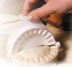 Moule à ravioli (x 4) et chausson Ibili