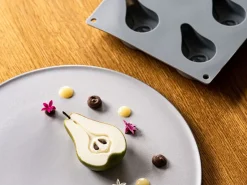 Moule silicone 8 demi-poires 30 x 17.5 cm Pavoni