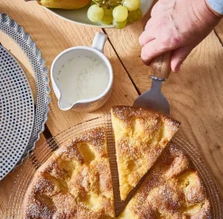 Moule à tarte cannelé perforé fond amovible Ø 24 cm De Buyer
