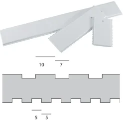 Peigne à décor rayures spéciales Longueur 34 cm Martellato