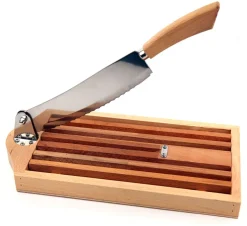 Planche à pain avec couteau intégré Fischer