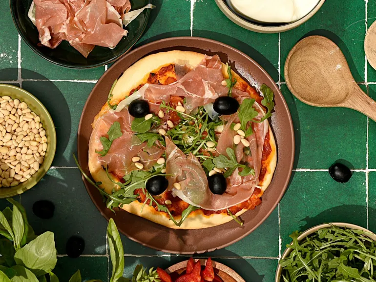 Plaque à pizza en fer blanc Ø 30 cm Gobel
