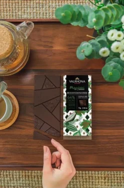 Tablette chocolat noir Manjari 64% 70 g Valrhona