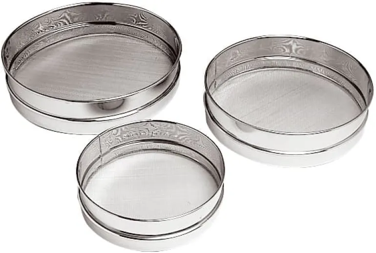 Tamis à farine inox (x 3) maille inox Matfer