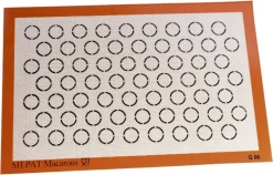 Toile Silpat à macarons 63 empreintes Ø 3,5 cm 58,5 x 38,5 cm Demarle