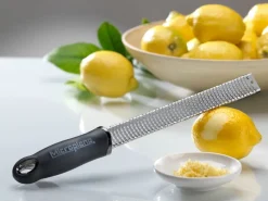Zesteur râpe Classic Microplane Noir Microplane